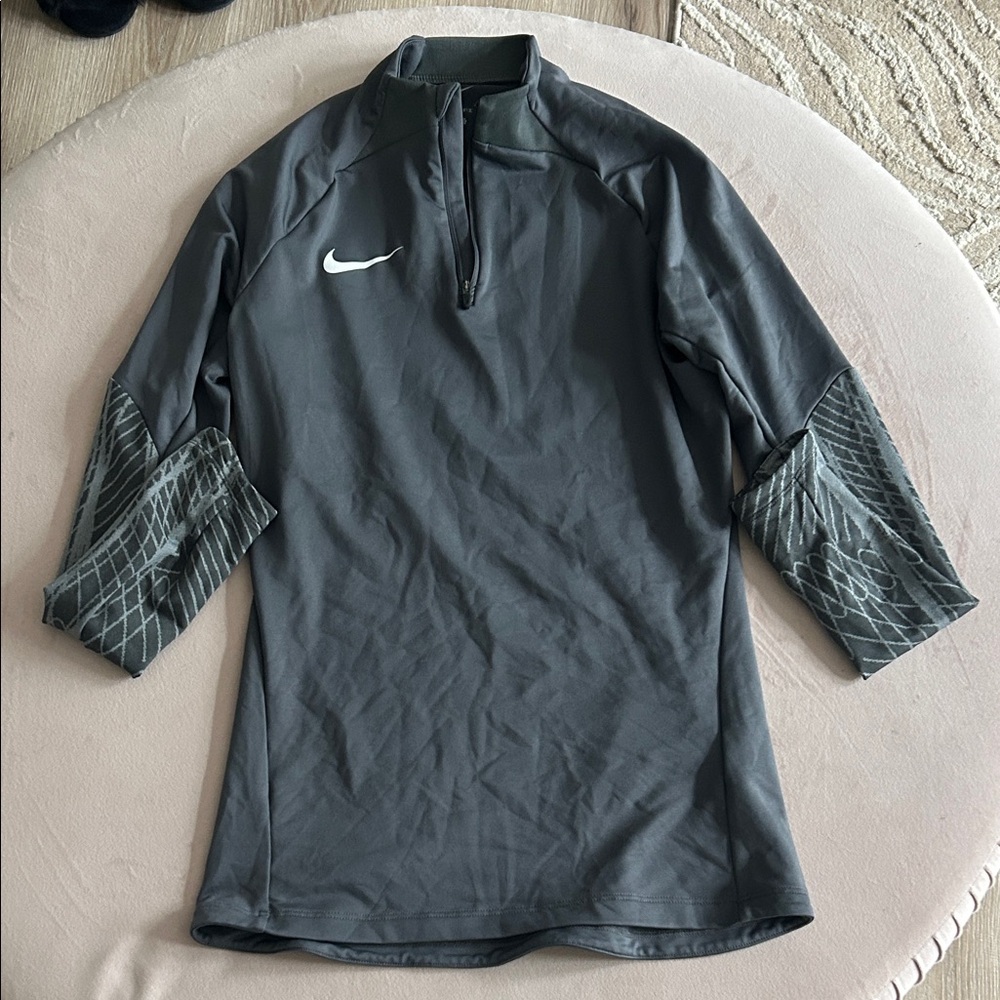 Nike Gray Quarter-Zip Jacket